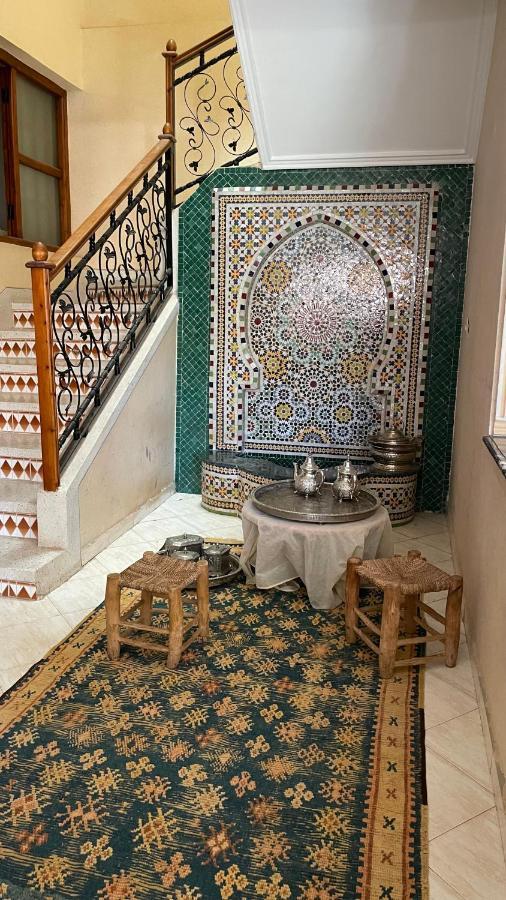 Maison De Ville Agreable Avec Un Patio Marocain Warzazat Zewnętrze zdjęcie
