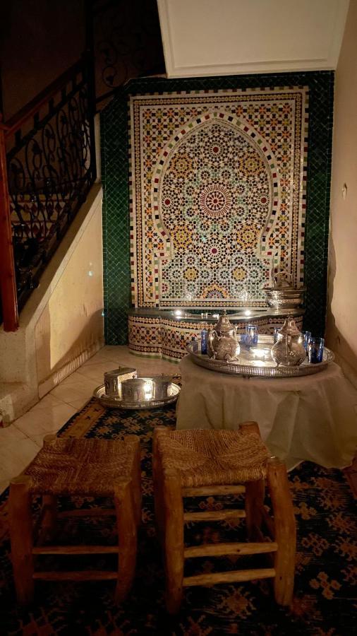 Maison De Ville Agreable Avec Un Patio Marocain Warzazat Zewnętrze zdjęcie