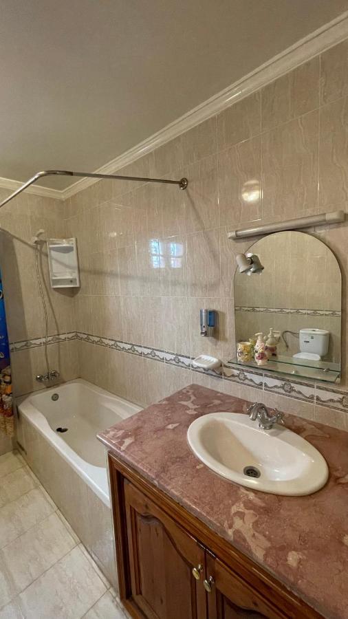 Maison De Ville Agreable Avec Un Patio Marocain Warzazat Zewnętrze zdjęcie